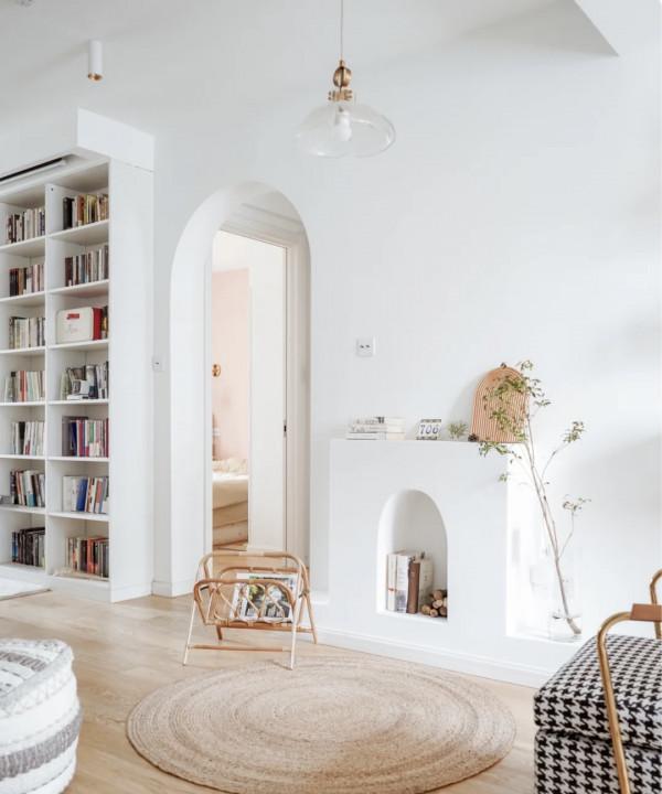 70㎡老破小，堅決砸掉兩面牆，讓客餐廚、書房一體化，太讚了