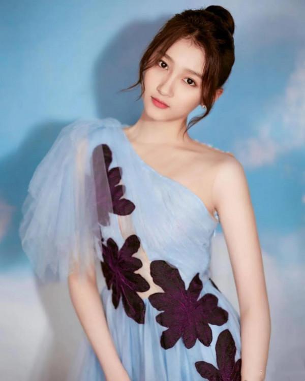 關曉彤就是仙女本仙啊