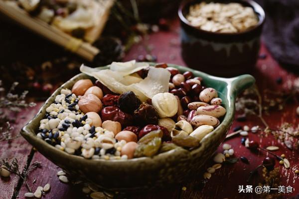 明天臘八節，這2種傳統美食別忘了吃，應景寓意好，歡樂迎春節