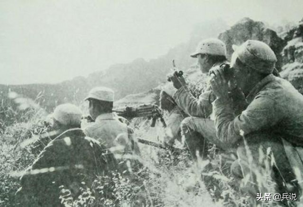 分割槽副司令讓17歲警衛員回家,不料成永別,警衛員幸運生還 分割槽副司令讓17歲警衛員回家,不料成永別,警衛員幸運生還