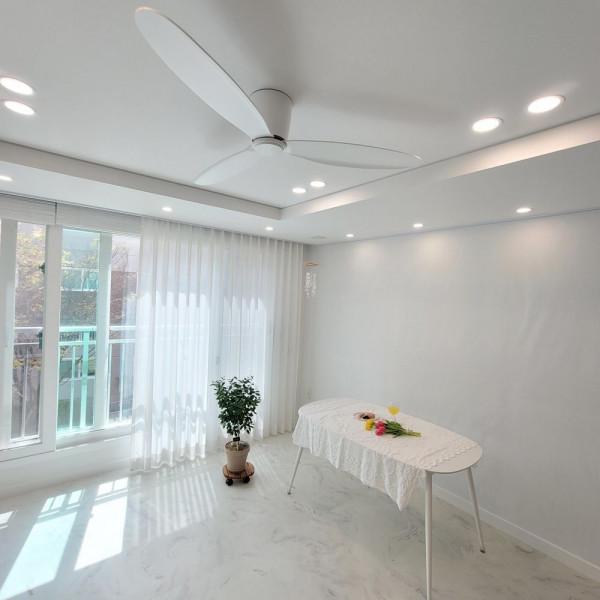 韓國流行的極簡，裝修是真簡單，80㎡不買沙發和床，反而不顯廉價