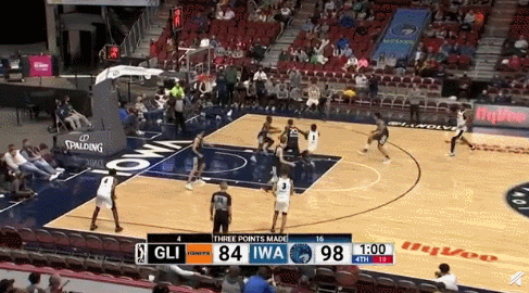 曾凡博上演NBA發展聯盟首秀!釘板大帽+正負值全隊第一 曾凡博上演NBA發展聯盟首秀!釘板大帽+正負值全隊第一