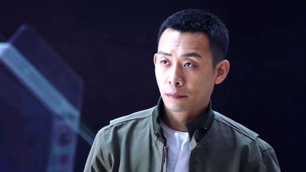 “整容演技”張譯：苦守植物人初戀十年，妻子二婚帶娃還丁克