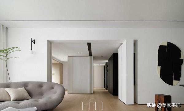 一進她家才知道，什麼叫美觀與實用並存，優雅與浪漫兼具，太美了