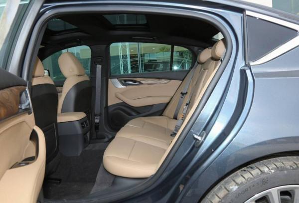 盤點汽車界五大“迷惑性”設計：純電車配聲浪，效能車裝假排氣？