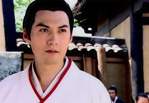 以為她們是主角，沒想到卻拿了配角的劇本，這7個角色讓人意難平