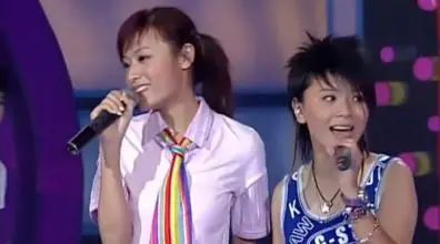 嫁給相戀16年的初戀,32歲黃雅莉活成城市版李子柒:寶藏女孩實錘了 嫁給相戀16年的初戀,32歲黃雅莉活成城市版李子柒:寶藏女孩實錘了