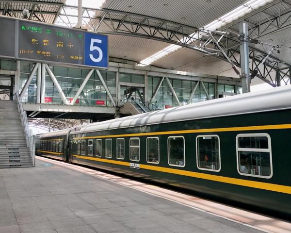 鐵路新調圖後,那些著名的超長途列車還剩有哪幾趟 鐵路新調圖後,那些著名的超長途列車還剩有哪幾趟