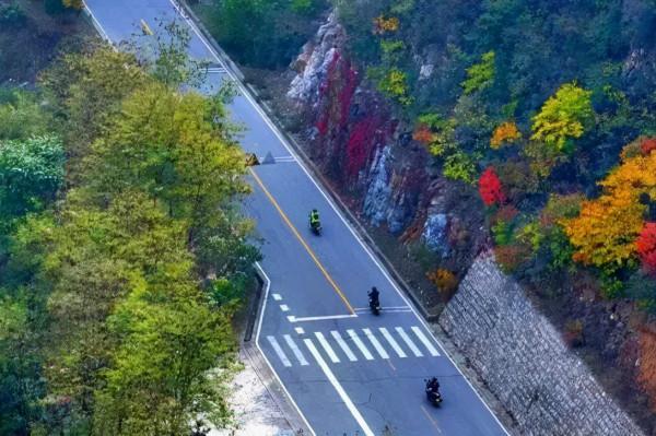 公路之旅！秋意濃，房山紅 | 快來解鎖貫穿美景的靈魂公路
