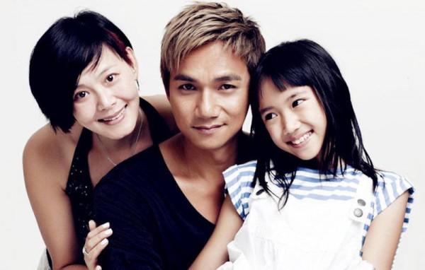 駱達華20歲女兒美貌出眾,被2所世界名校搶著要,卻有意進娛樂圈 駱達華20歲女兒美貌出眾,被2所世界名校搶著要,卻有意進娛樂圈