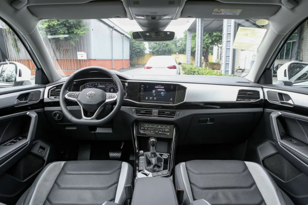 解讀探嶽GTE頂配，配置豐富且油耗低，舒適性也不錯