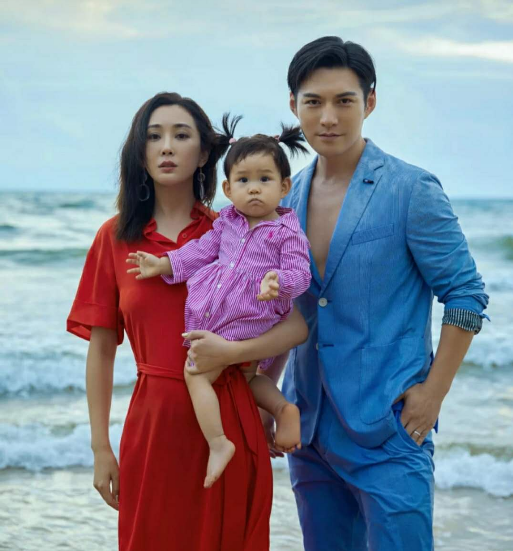 杜若溪：嫁男神偶像嚴屹寬，兩度流產生女，風光幸福背後有艱辛