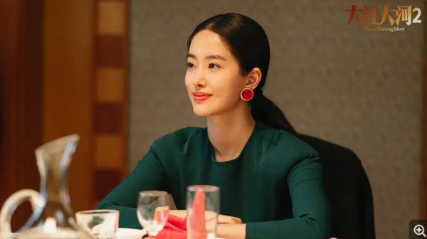 《芳華》上映4週年，那些“純天然”的小花們，現在都怎麼樣了？