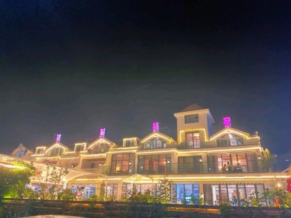 西麥窯村中的愛馬仕民宿