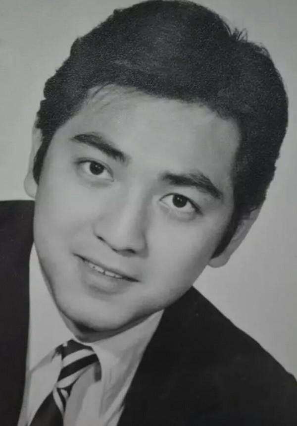 這些明星年輕時很帥，顏值超高，最大者已85歲，不知道你記得幾個