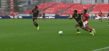 偉大的冠軍父親 犀利的前鋒哥哥 現在輪到20歲的天才中場弟弟