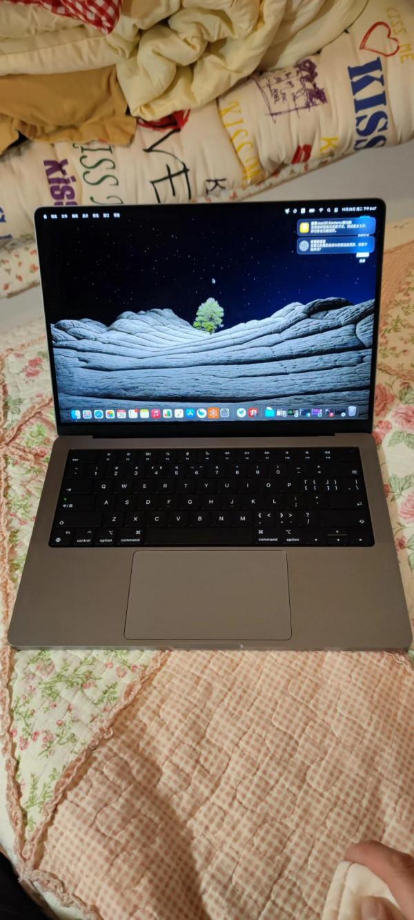 後悔花了1萬5買了新款macbook pro 14寸新款,很猶豫要不要退了? 後悔花了1萬5買了新款macbook pro 14寸新款,很猶豫要不要退了?