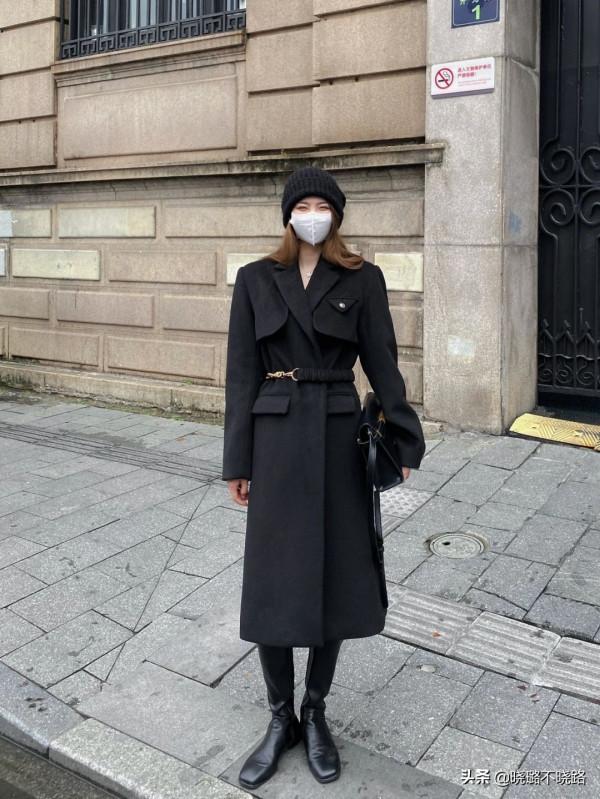 “呢大衣+短靴”,才是40歲女人秋冬該有的打扮,時髦優雅又高階 “呢大衣+短靴”,才是40歲女人秋冬該有的打扮,時髦優雅又高階