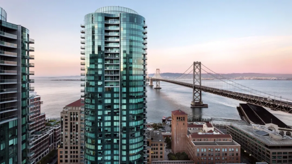 英菲尼迪公寓 INFINITY &sol; 舊金山灣南部海灘中心的摩天豪宅