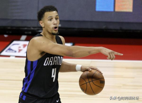 水貨5號秀場均5+4+3，帶領球隊3連敗！魔術隊被坑慘了