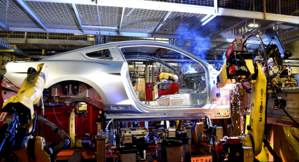 隨著晶片短缺的緩解，2022年中國汽車銷量預計將達2660萬輛