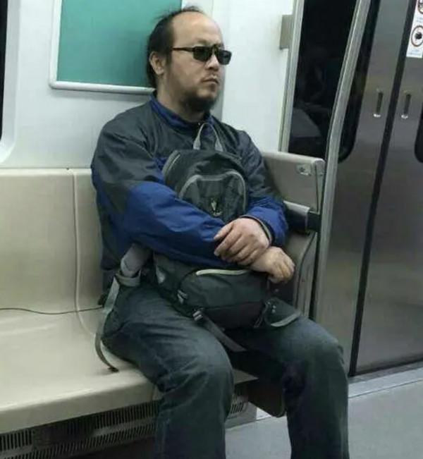 初見顏如冠玉，再見肥頭大耳！這10位男星的臉，讓女人好心碎