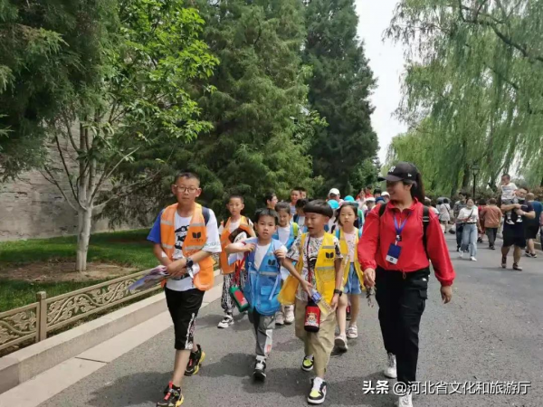 金牌導遊是怎樣煉成的——河北省4名導遊員晉升全國“金牌導遊”行列 金牌導遊是怎樣煉成的——河北省4名導遊員晉升全國“金牌導遊”行列