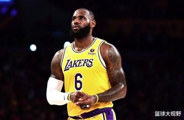 詹姆斯轟30+5+4仍無緣今日最佳！對不起！你碰上暴走的MVP了