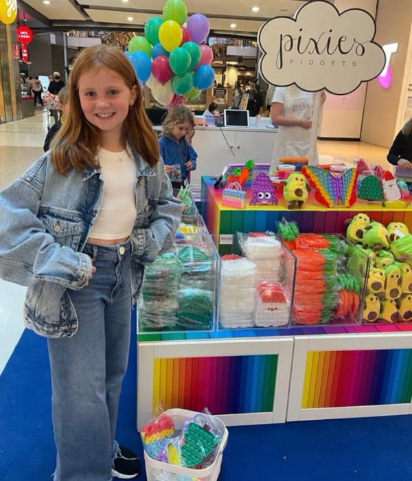 澳洲10歲女童開公司當老闆營業額破百萬！網友：先看看她爹媽吧