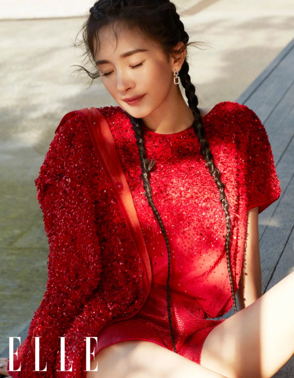 好少女！楊冪的新發型也太適合春日踏青了吧