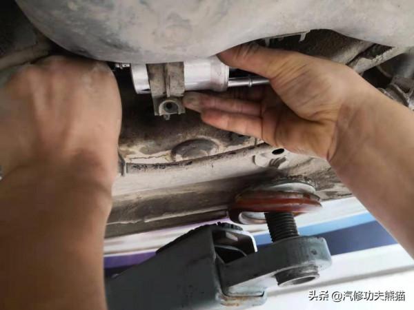 大眾高爾夫1.4T差點開報廢，燒機油、燒防凍液、缺缸大修一次解決