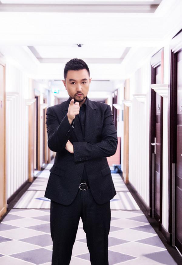 著名演員劉向京：演《闖關東》成名，陪母親抗癌，40歲做父親