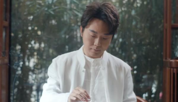 44歲的李玉剛，讓人心疼