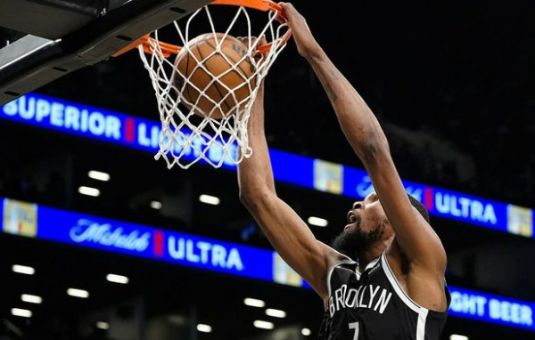 NBA25日戰報:3大核心無奈空砍,榜眼終迎爆發,1老將夢迴巔峰 NBA25日戰報:3大核心無奈空砍,榜眼終迎爆發,1老將夢迴巔峰