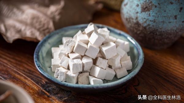 醫生指出白朮、茯苓可補脾虛之證,但為什麼很多人吃了卻適得其反 醫生指出白朮、茯苓可補脾虛之證,但為什麼很多人吃了卻適得其反