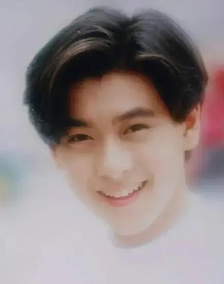 聽說他最近翻車了,可任然不影響他是我心中的不老男神之一 聽說他最近翻車了,可任然不影響他是我心中的不老男神之一