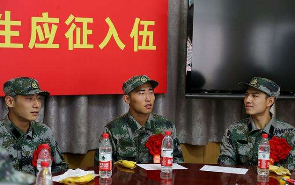 2022大學生參軍入伍,什麼時候去比較好?想參軍的大學生要知道 2022大學生參軍入伍,什麼時候去比較好?想參軍的大學生要知道