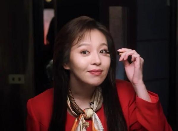 好傢伙!《華燈初上》開播就被一星刷屏,觀眾的差評理由出奇一致 好傢伙!《華燈初上》開播就被一星刷屏,觀眾的差評理由出奇一致