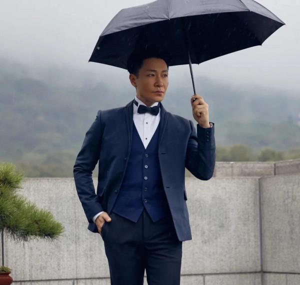 娛樂圈貴族後裔 吳京 關曉彤 那英 關之琳 李宗翰 竟然還有姓愛新覺羅的