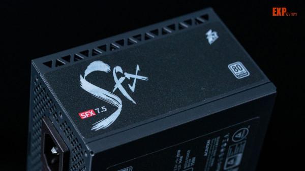 首席玩家六邊形戰士750W電源實物圖賞：鉑金認證的SFX小鋼炮