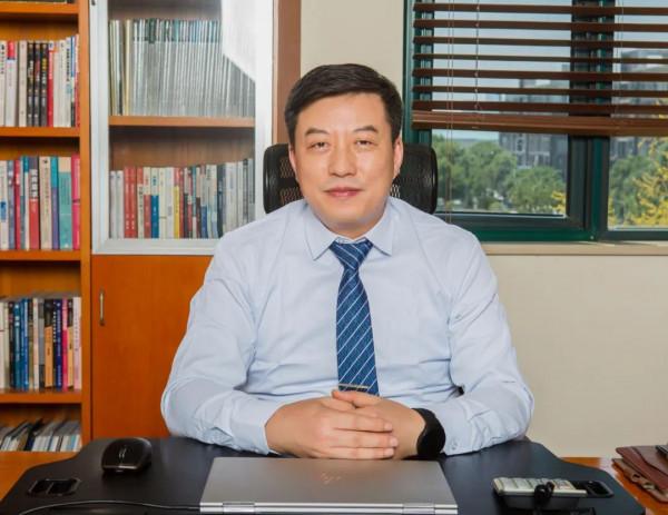 跟第一大供應商海康威視“搶生意”?微創光電董事長陳軍談行業趨勢:我們正處在大變局前夜 跟第一大供應商海康威視“搶生意”?微創光電董事長陳軍談行業趨勢:我們正處在大變局前夜