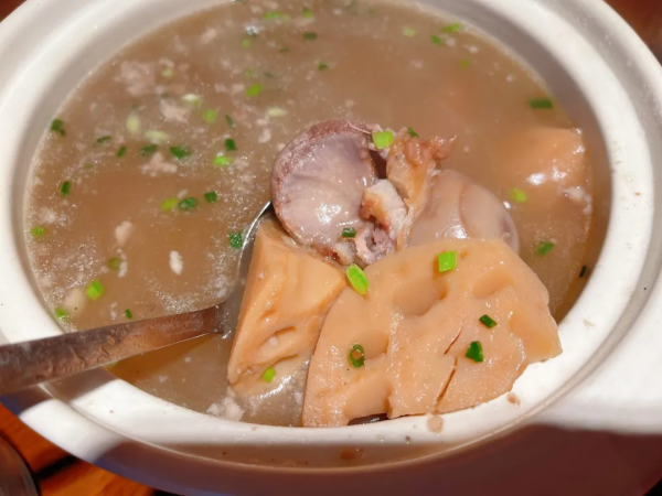 二手保時捷Macan GTS，選裝後超百萬，5年5折購