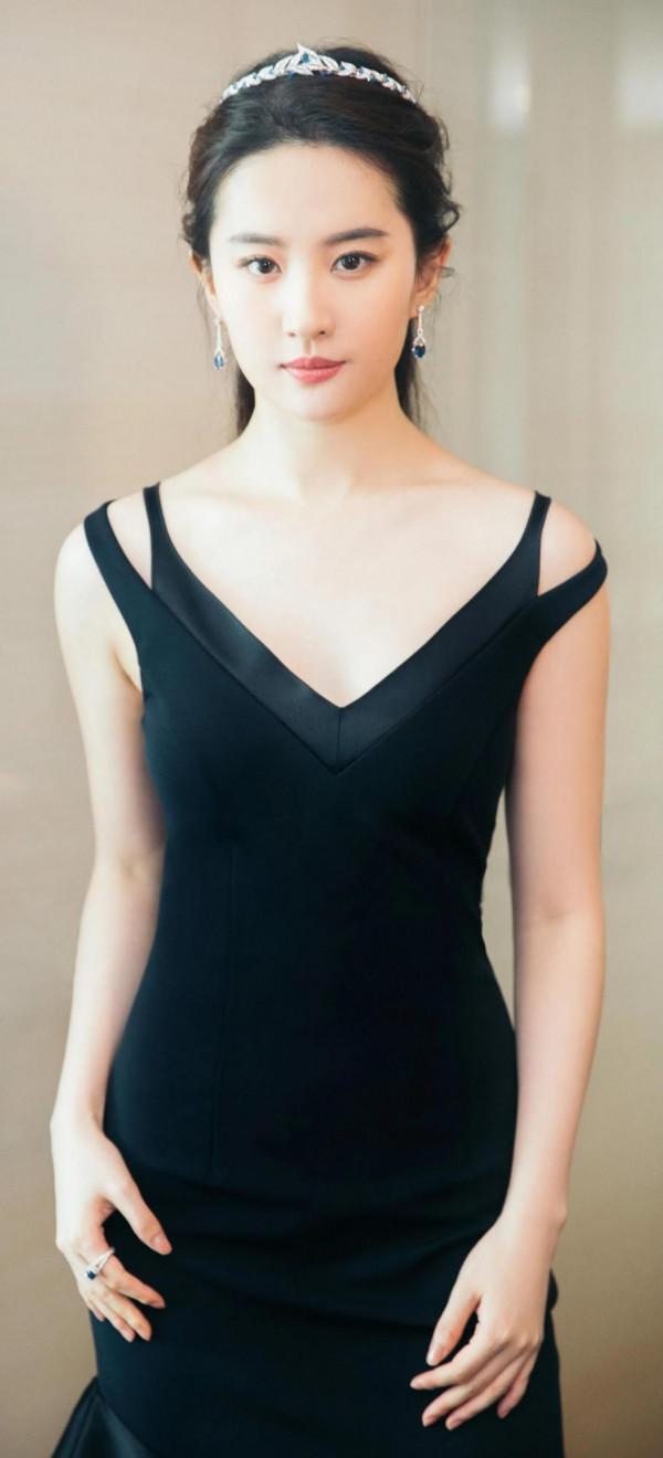 劉亦菲高畫質美圖 劉亦菲高畫質美圖