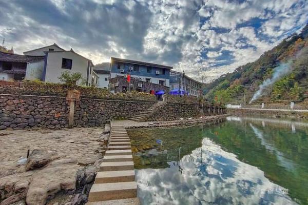 踏著深秋的落葉,去四明山來場自駕遊 踏著深秋的落葉,去四明山來場自駕遊