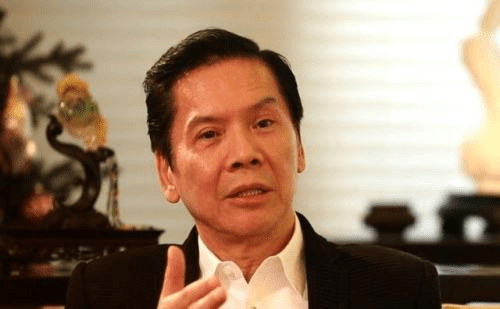 當年向華強陳惠敏非常生氣,集齊兩大幫派聯手,找出“幕後黑手” 當年向華強陳惠敏非常生氣,集齊兩大幫派聯手,找出“幕後黑手”