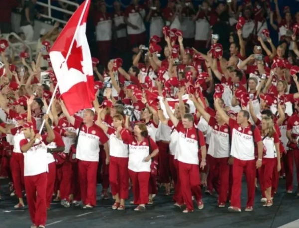 從一件羊毛衫開始，加拿大奧運服裝的華麗演變