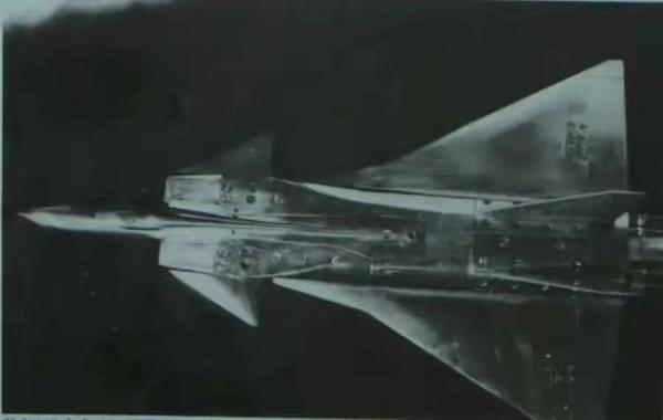 50多年前的殲9設計十分超前！它才是殲20的“爸爸”