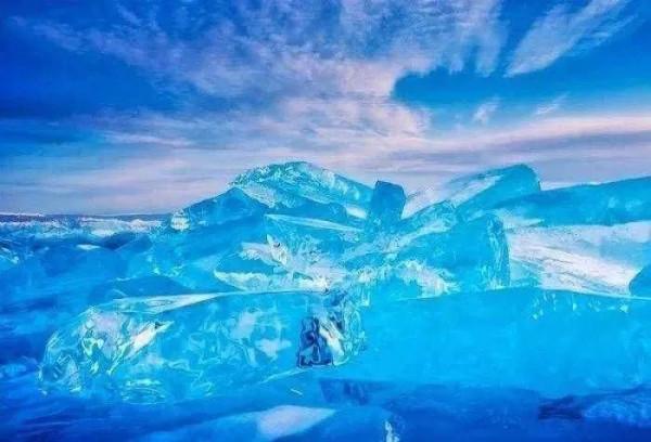 貝加爾湖藍冰絕美風景