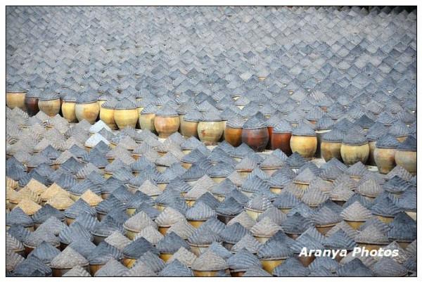 廈門島外6萬缸醬油，頭戴斗笠列隊，這樣的陣仗你見過嗎？