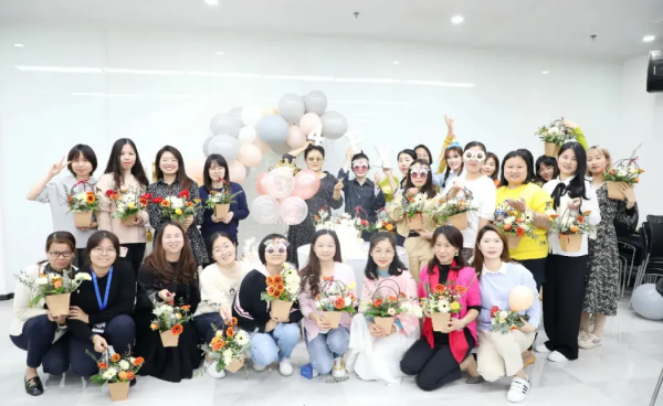 遞四方獲boss直聘&OpenCurlyDoubleQuote;王者之舟&CenterDot;最愛人才僱主獎&rdquo;